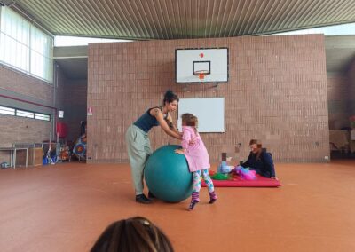 Viterbo, con CoESport i più giovani a scuola di circo