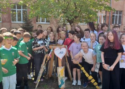 I volontari di AiCS Ungheria in Ucraina nel giorno dell’attacco a Kiev: nella spedizione del 25 aprile, doni all’orfanotrofio del Don Bosco