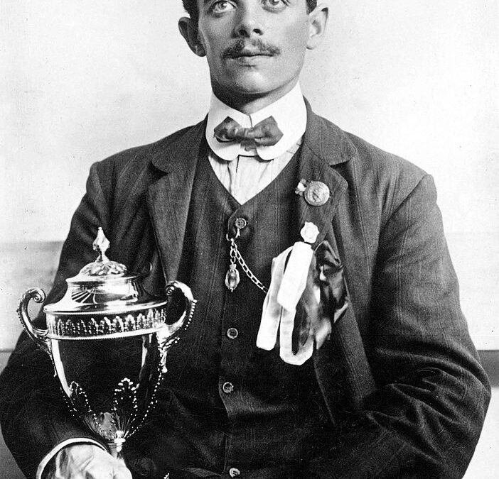 Viaggio nella vita dei campioni con AiCS e Daniele Masala, nacque oggi Dorando Pietri