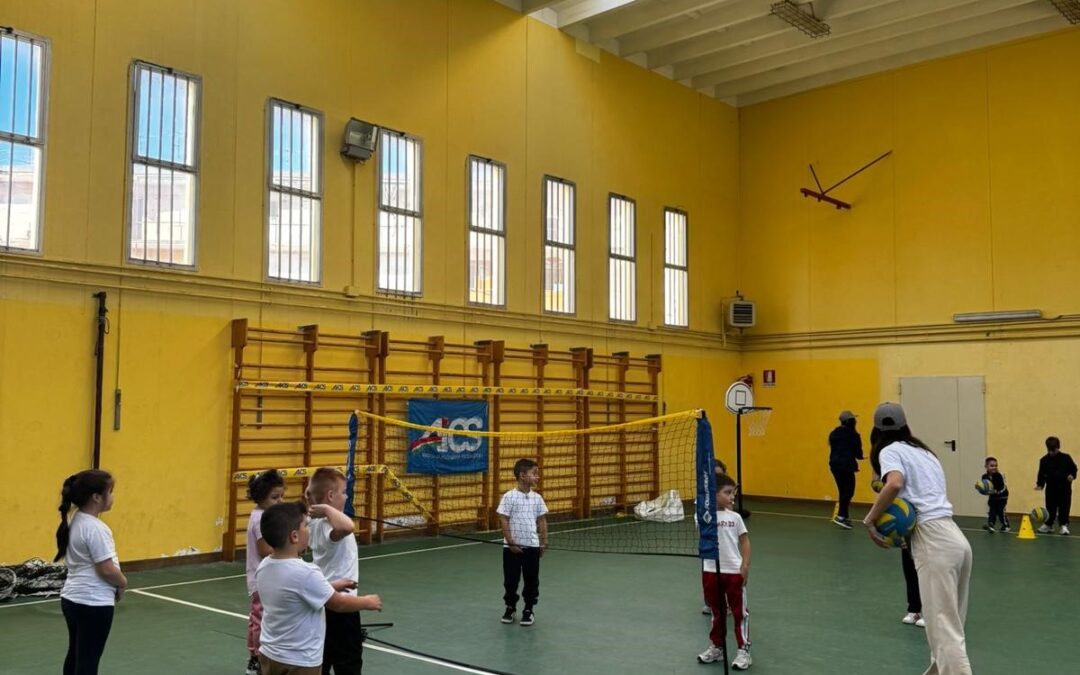 Sport di squadra e alimentazione sana a scuola, a Napoli l’educazione alimentare si fa in palestra!