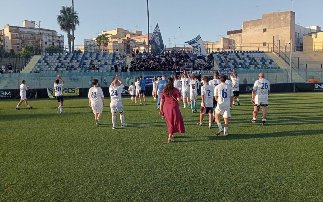 Derby dell’Amicizia, a Siracusa il calcio che unisce nel ricordo di Alessia e Joshua
